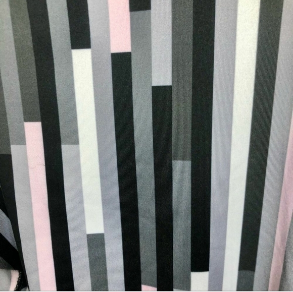 ⭐Free With Purchase⭐ - Picture 5 of 5